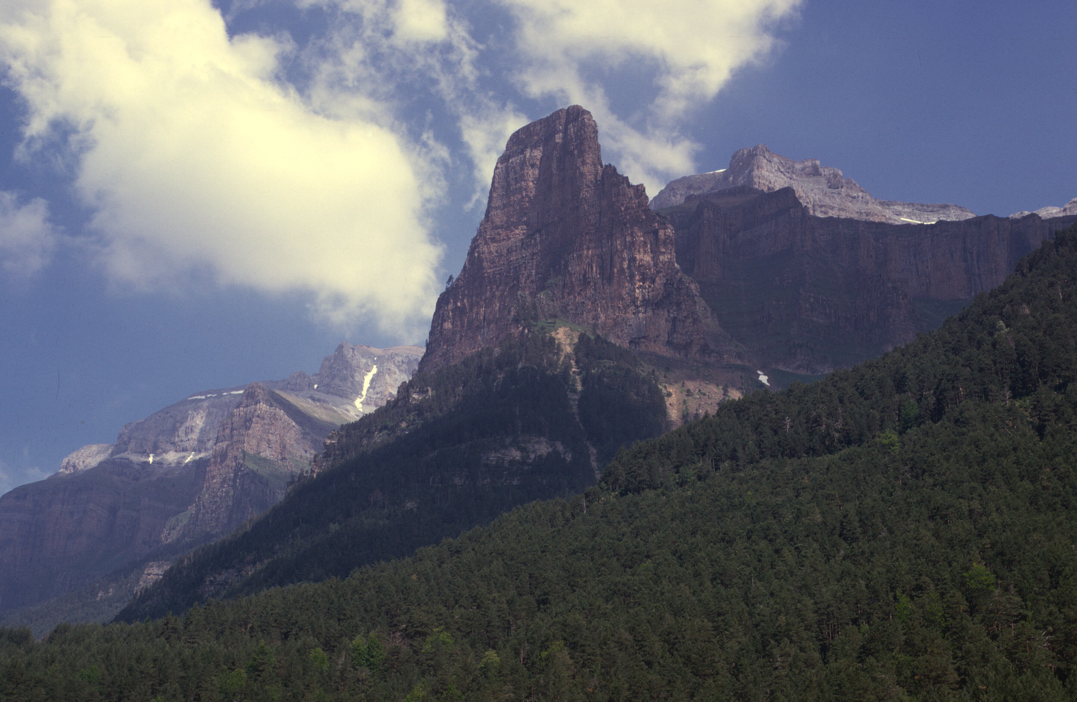 spain pyrennees ordesa tower