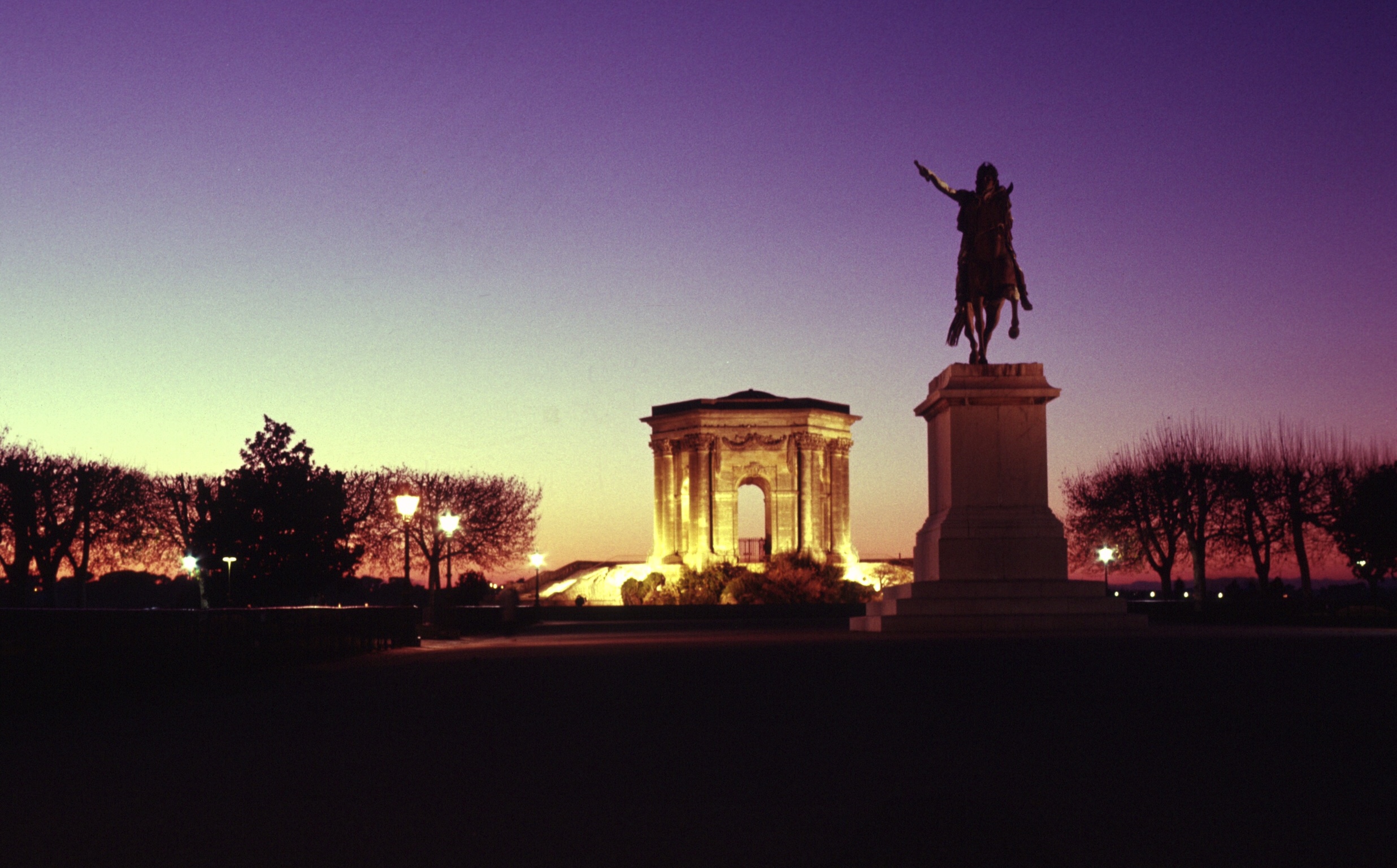 france montpellier le peyrou night 2 copy